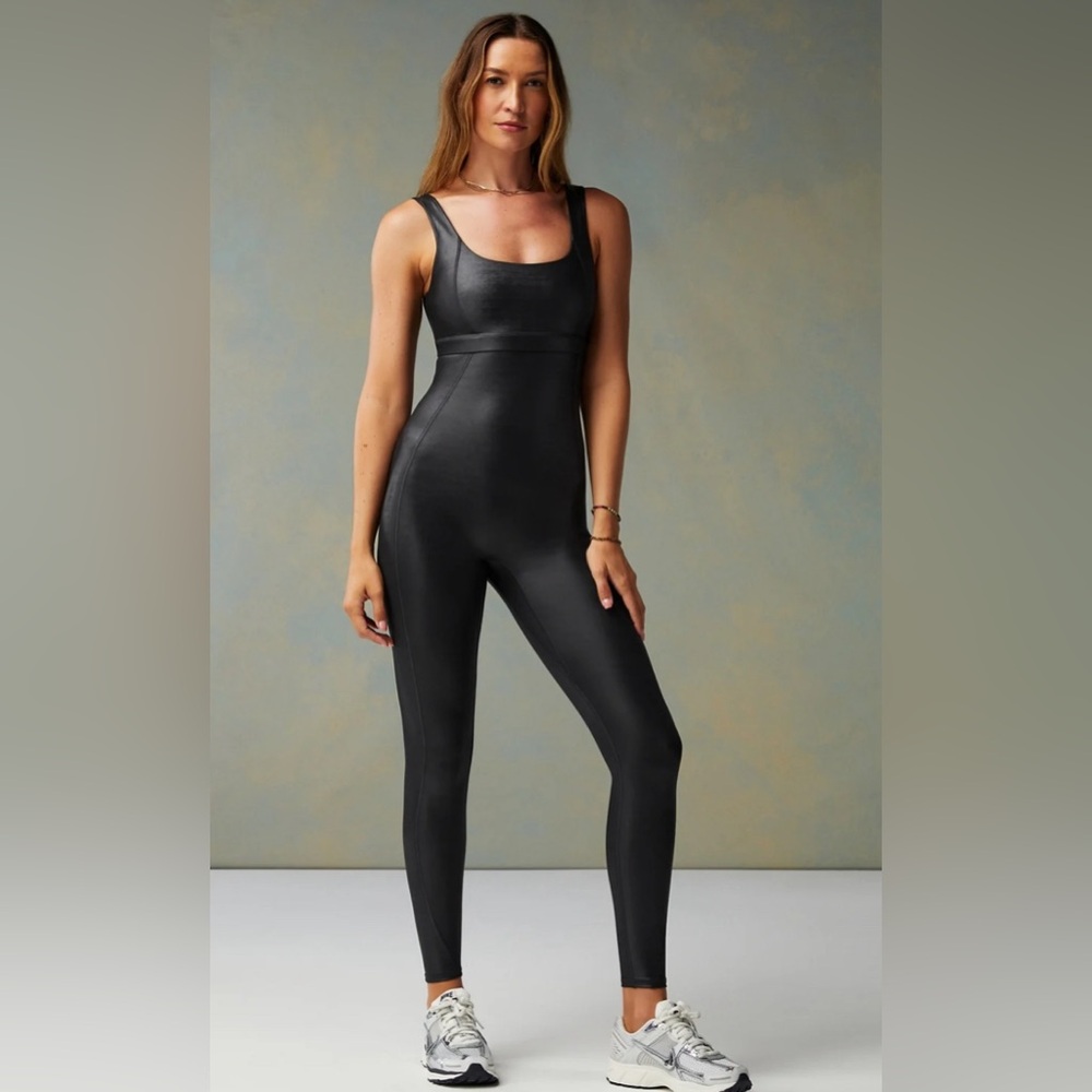 Fabletics khloe Motion365+ Shine Jumpsuit medium new